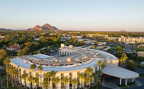 Embassy Suites By Hilton Phoenix Biltmore